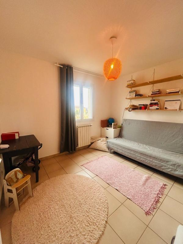 Maison - 92 m² - 5 pièces