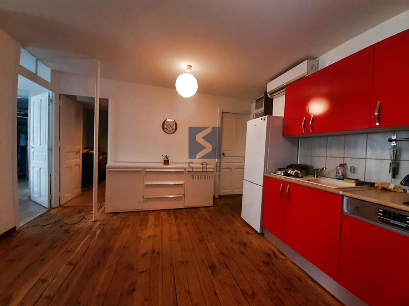 Fonds de commerce - Magasins - 135 m²