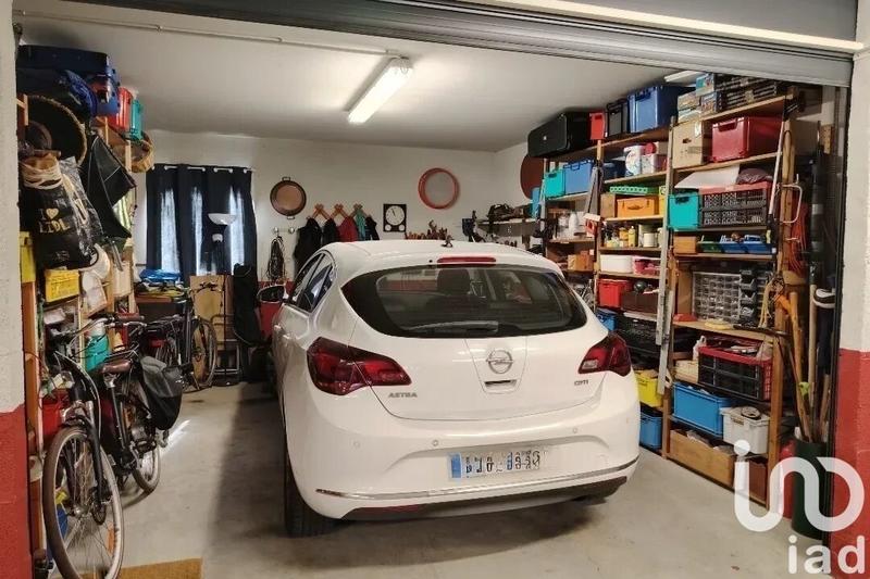 Appartement - 93 m² - 4 pièces