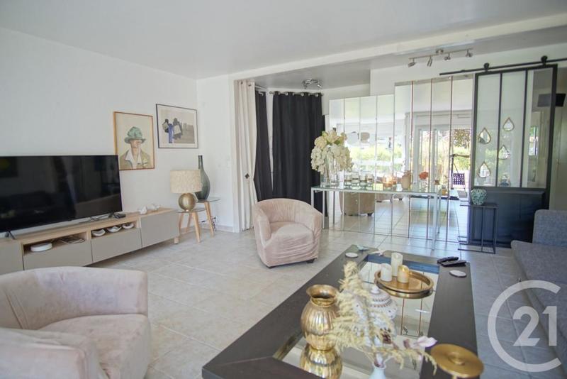 Appartement - 76 m² - 3 pièces