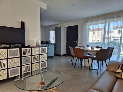 Maison - 83 m² - 4 pièces