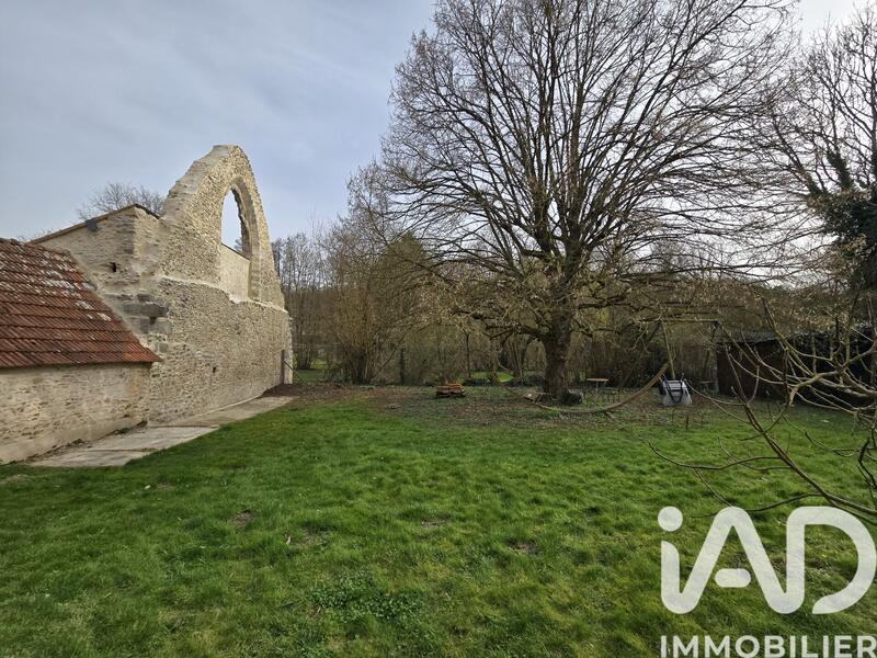 Maison - 175 m² - 8 pièces