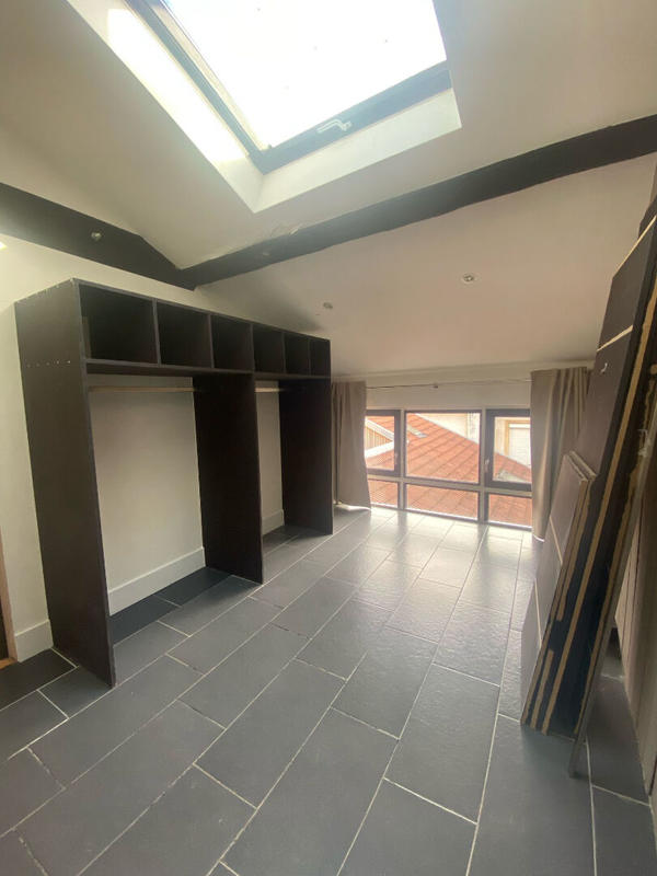 Immeuble - 270 m² - 8 pièces