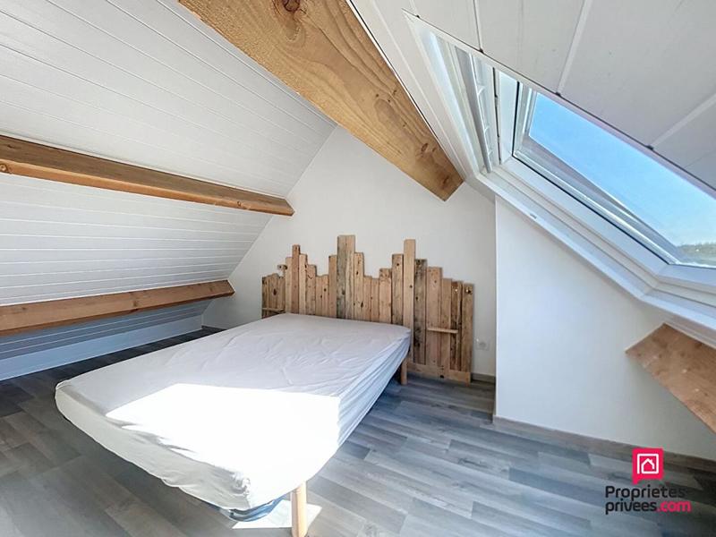 Maison - 185 m² - 7 pièces