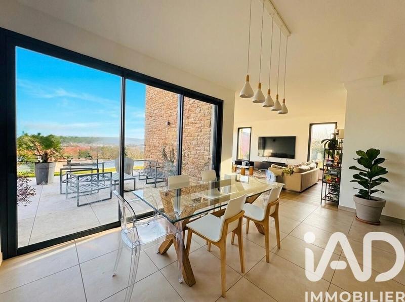 Maison de maîtres - 194 m² - 6 pièces