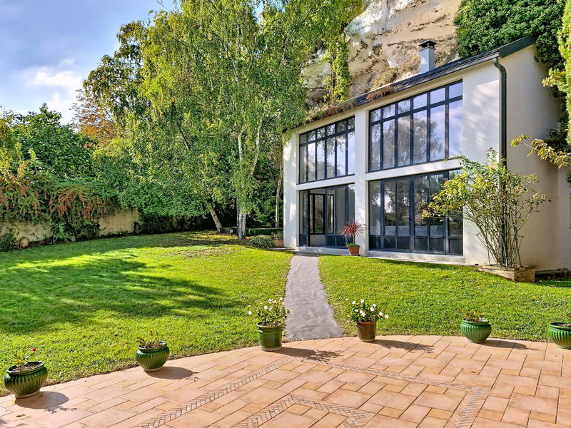 Maison - 206 m² - 7 pièces