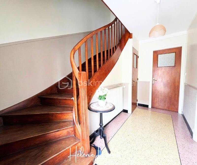 Maison - 150 m² - 7 pièces