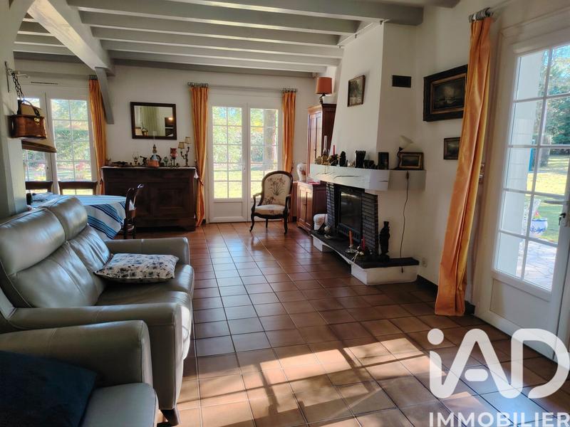 Maison - 122 m² - 4 pièces