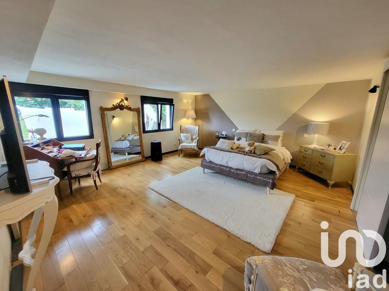 Maison - 159 m² - 5 pièces