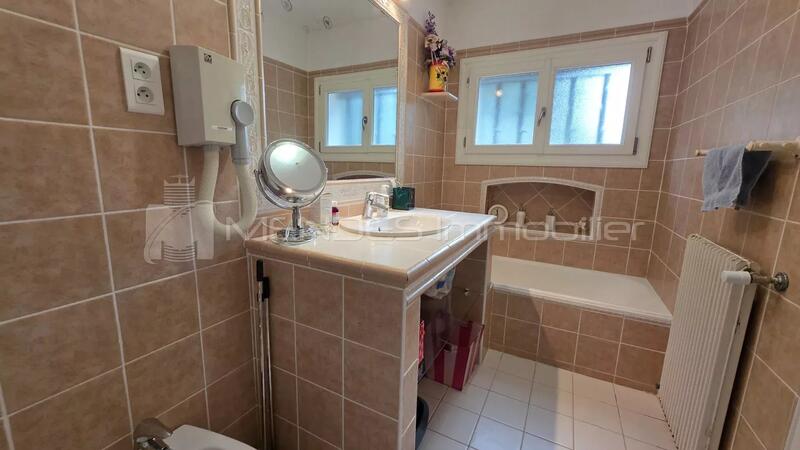 Maison - 120 m² - 4 pièces