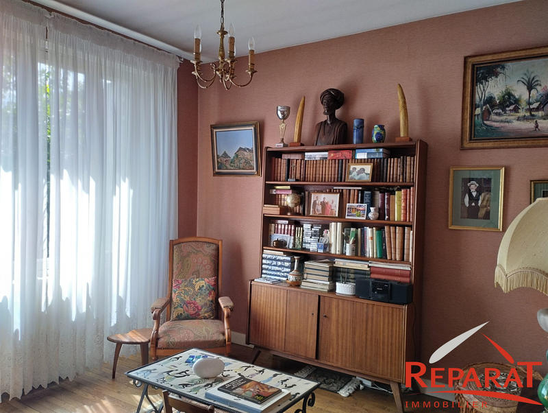 Maison - 178 m² - 7 pièces