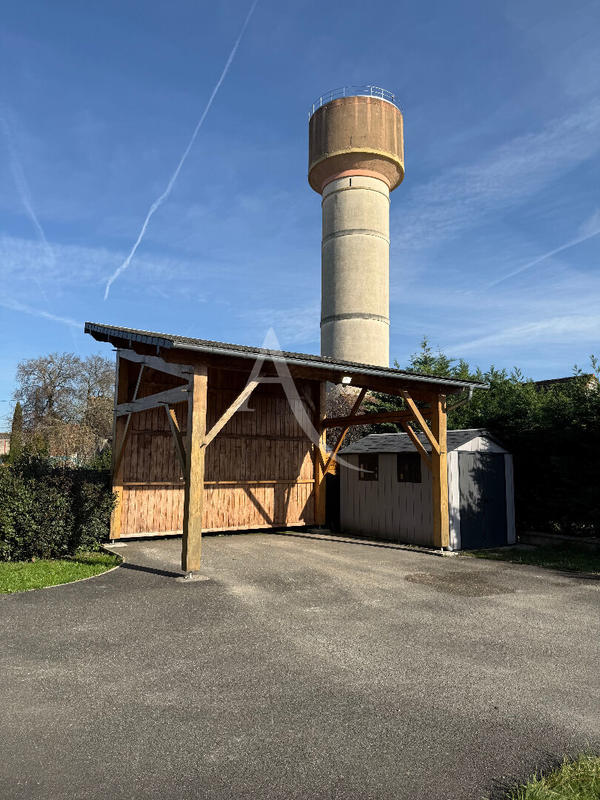 Maison - 101 m² - 5 pièces