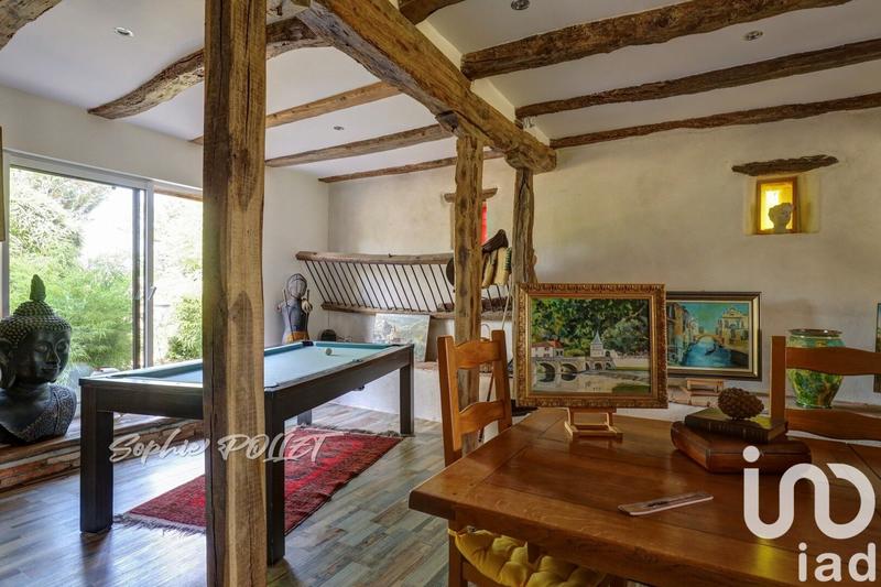 Maison - 350 m² - 10 pièces