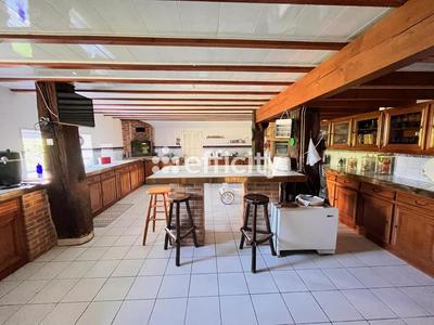 Demeure - 420 m² - 6 pièces