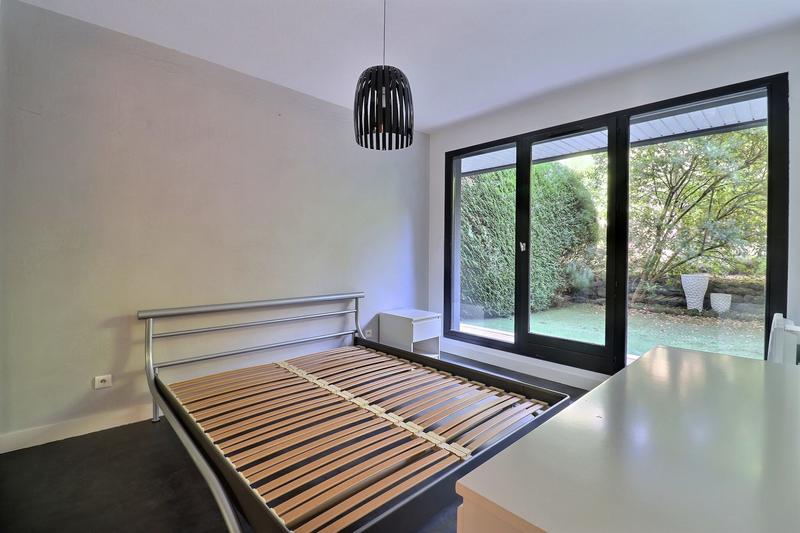 Appartement - 87 m² - 4 pièces