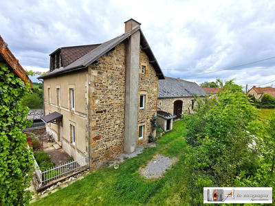 Maison ancienne - 98 m² - 6 pièces