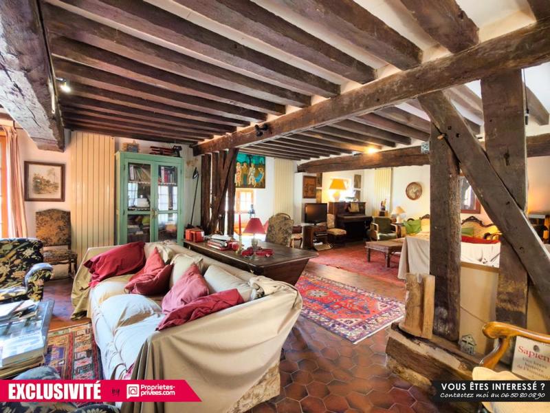 Maison - 226 m² - 8 pièces