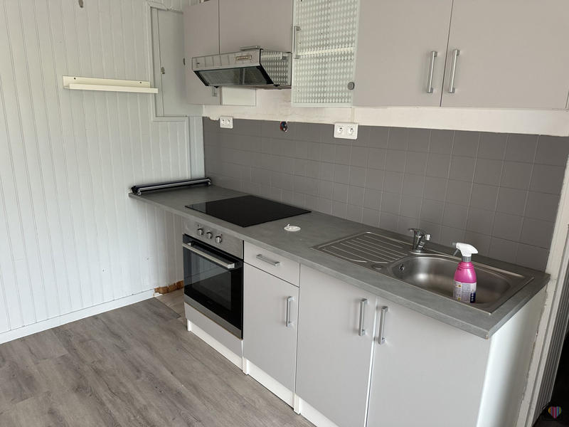 Maison - 102 m² - 4 pièces