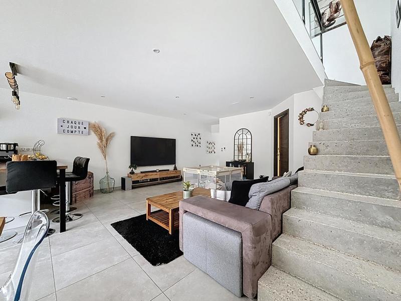 Maison - 134 m² - 4 pièces