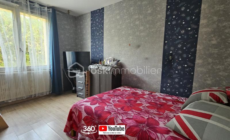 Maison traditionnelle - 140 m² - 5 pièces