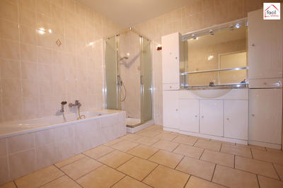 Appartement - 145 m² - 4 pièces