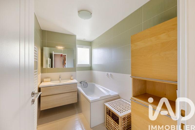 Maison - 148 m² - 6 pièces