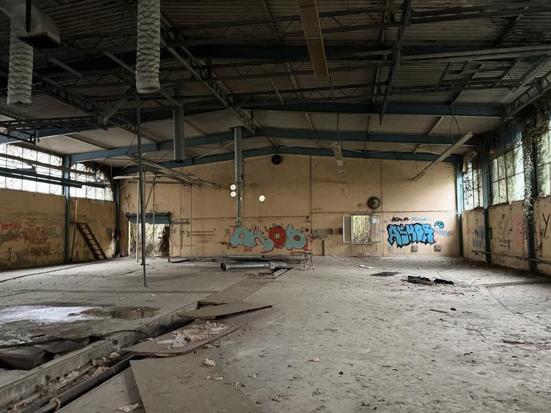 Maison - 1 500 m² - 7 pièces