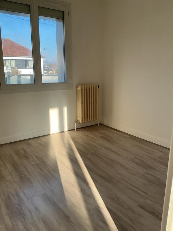 Maison - 62 m² - 4 pièces