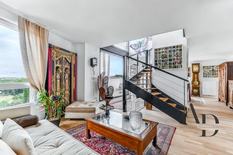 Duplex - 130 m² - 4 pièces