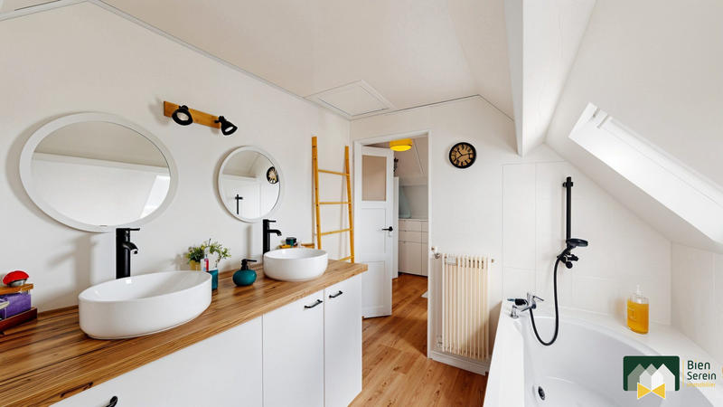 Maison - 125 m² - 5 pièces