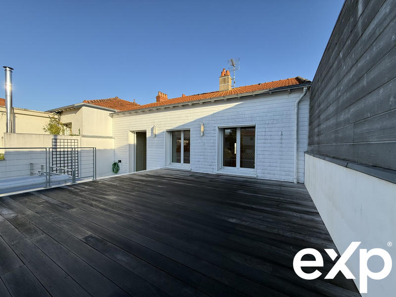 Maison - 178 m² - 5 pièces