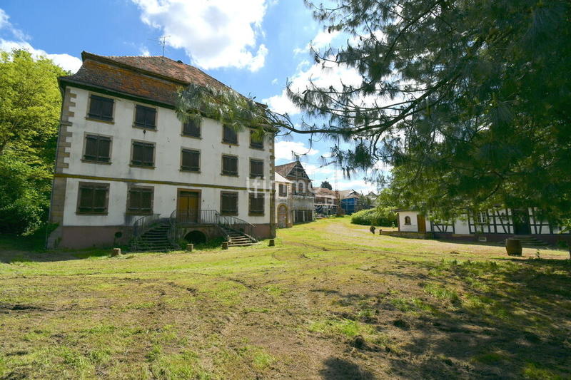 Immeuble - 3 305 m² - 40 pièces