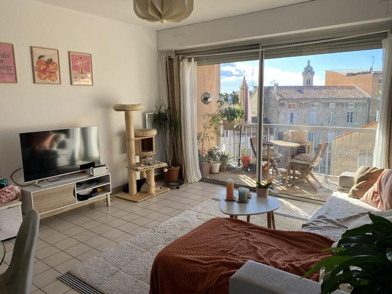 Appartement - 49 m² - 2 pièces