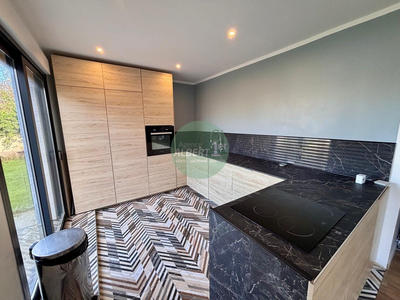 Maison - 111 m² - 4 pièces