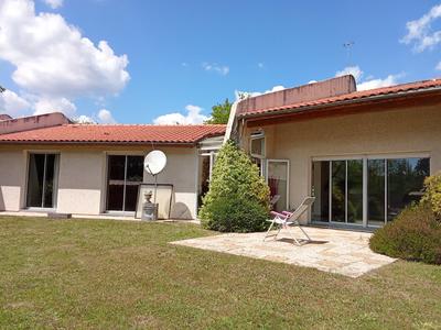 Maison - 191 m² - 6 pièces