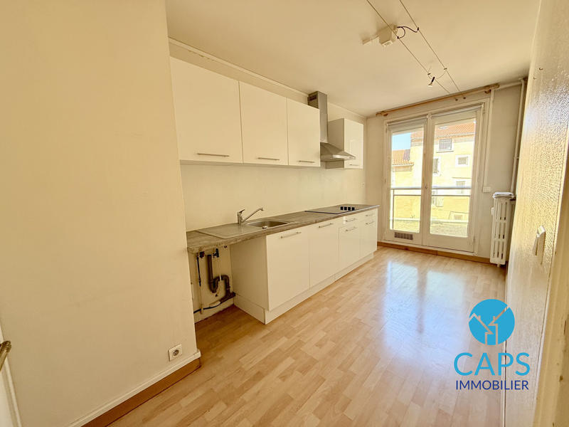 Appartement - 115 m² - 3 pièces