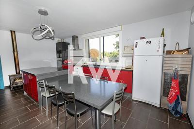 Maison - 125 m² - 4 pièces