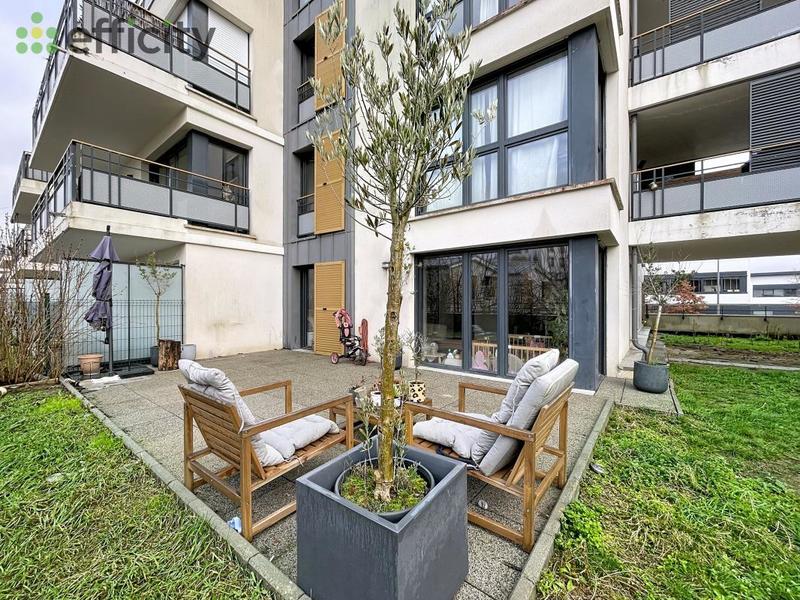 Appartement - 82 m² - 4 pièces