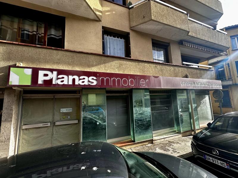 Local commercial - 86 m² - 4 pièces