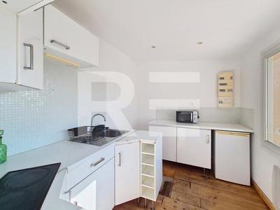 Studio - 20 m² - 1 pièce