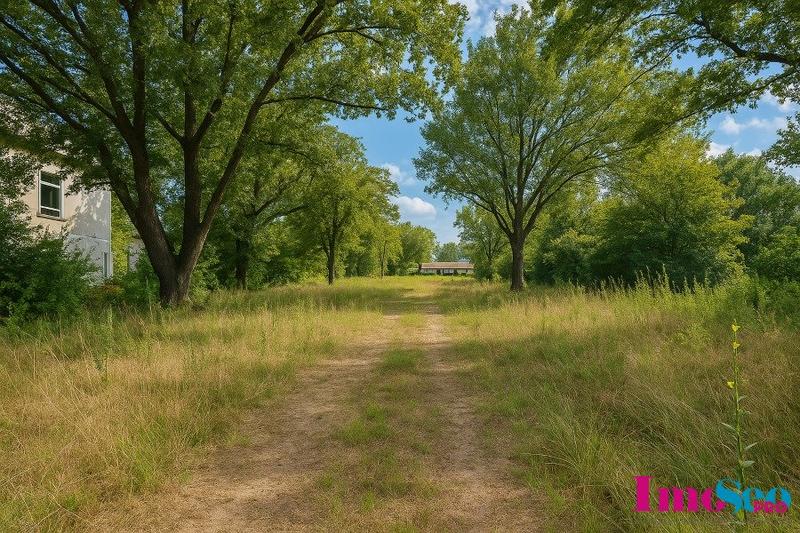 Terrain industriel - 2 884 m²