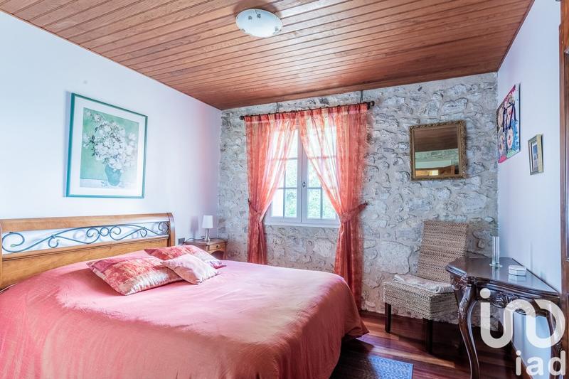 Maison - 314 m² - 10 pièces