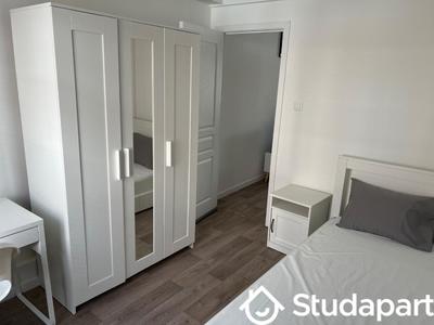 Chambre - 9 m² - 1 pièce