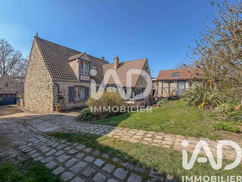 Maison - 149 m² - 6 pièces