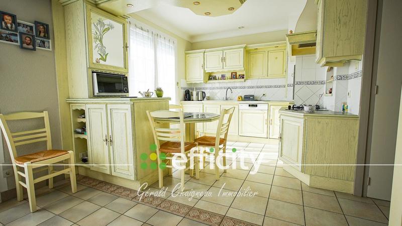 Maison - 122 m² - 5 pièces