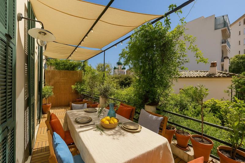 Appartement - 156 m² - 5 pièces