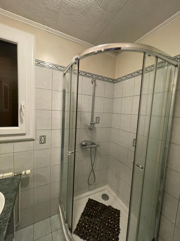 Pavillon - 96 m² - 4 pièces