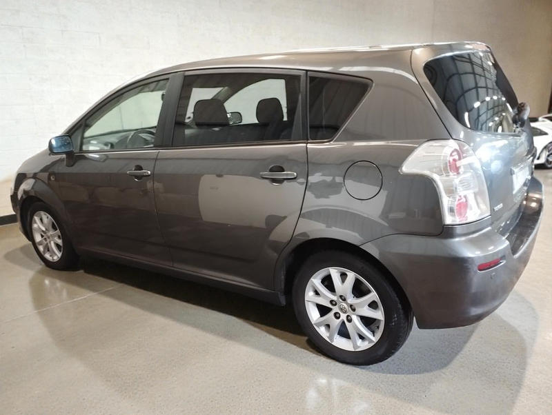 Toyota Corolla Verso 2.2 D4-D 136 5p