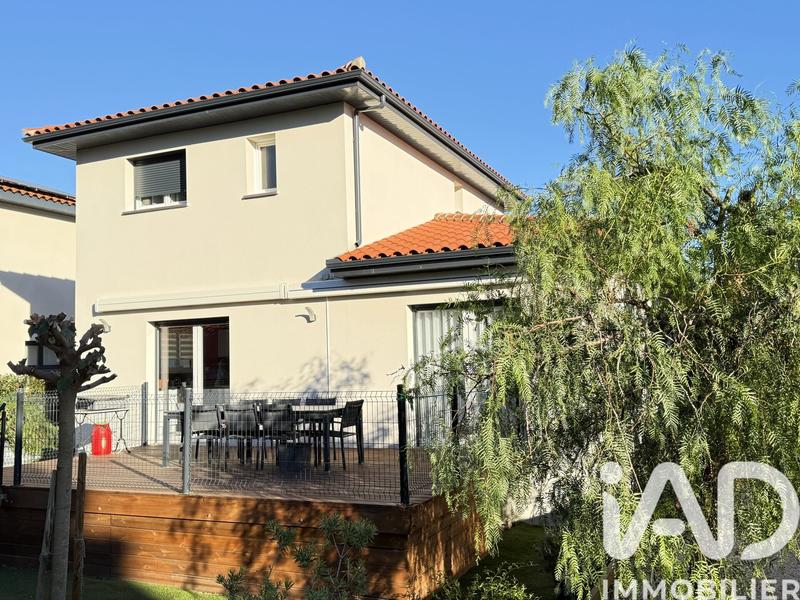 Maison - 112 m² - 4 pièces