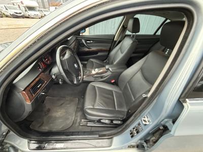 Bmw 330d Série 3 V (E90) 231ch Luxe